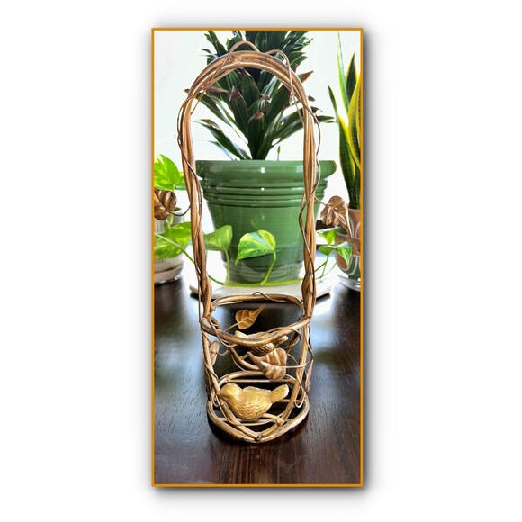 Decorative Brass Plant Stand Leaves & Birds Basket Shaped - Picture 1 of 5